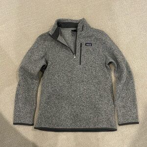Boys Patagonia pull over size 14 X large.
